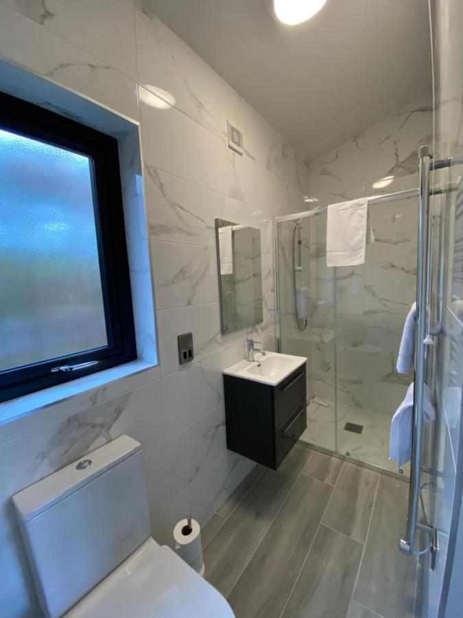 אניסקילן Tullybay Holiday Lodges מראה חיצוני תמונה