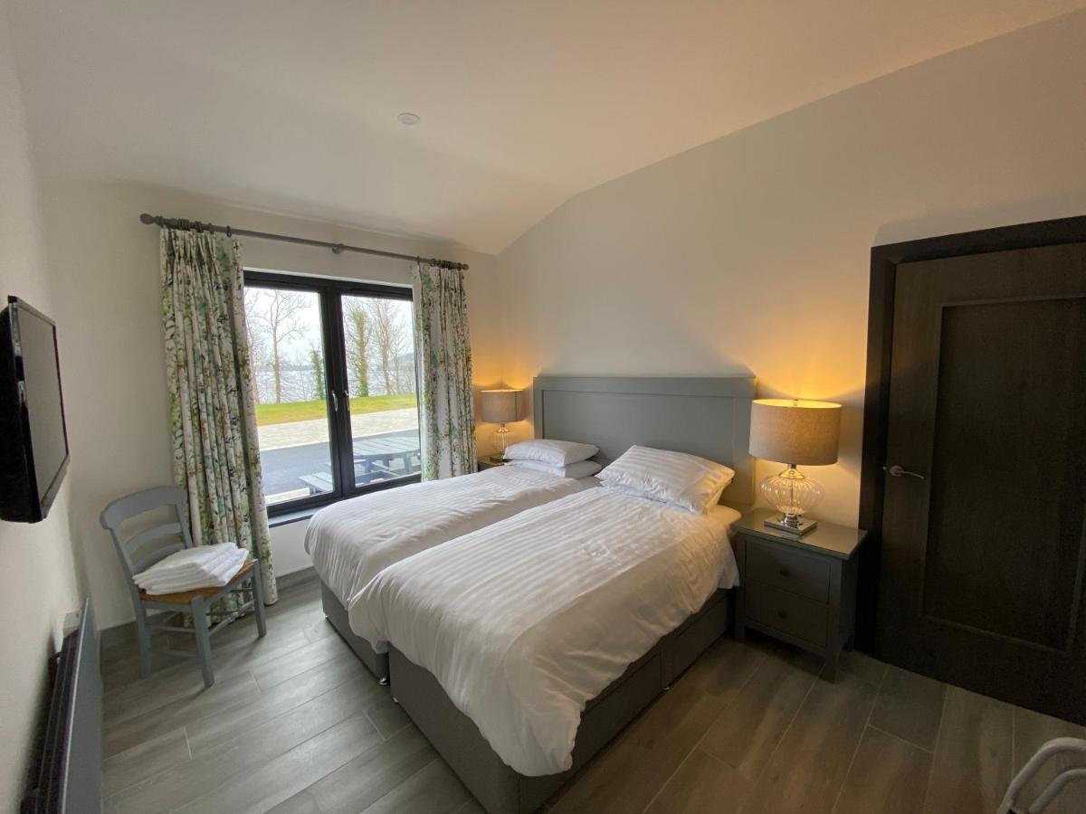 אניסקילן Tullybay Holiday Lodges מראה חיצוני תמונה