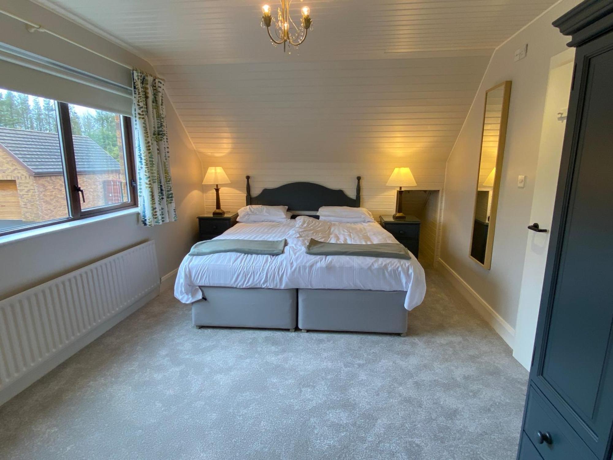 אניסקילן Tullybay Holiday Lodges מראה חיצוני תמונה